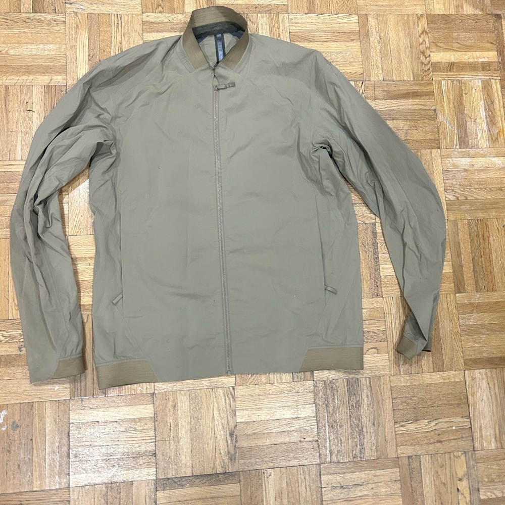 Men’s Arc’Teryx Veilance jacket size medium